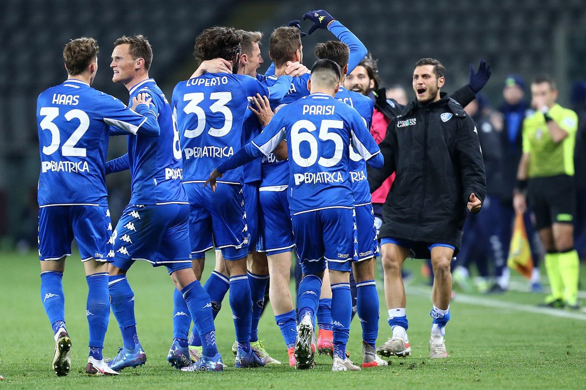 仅仍然是世 仅仍然是世